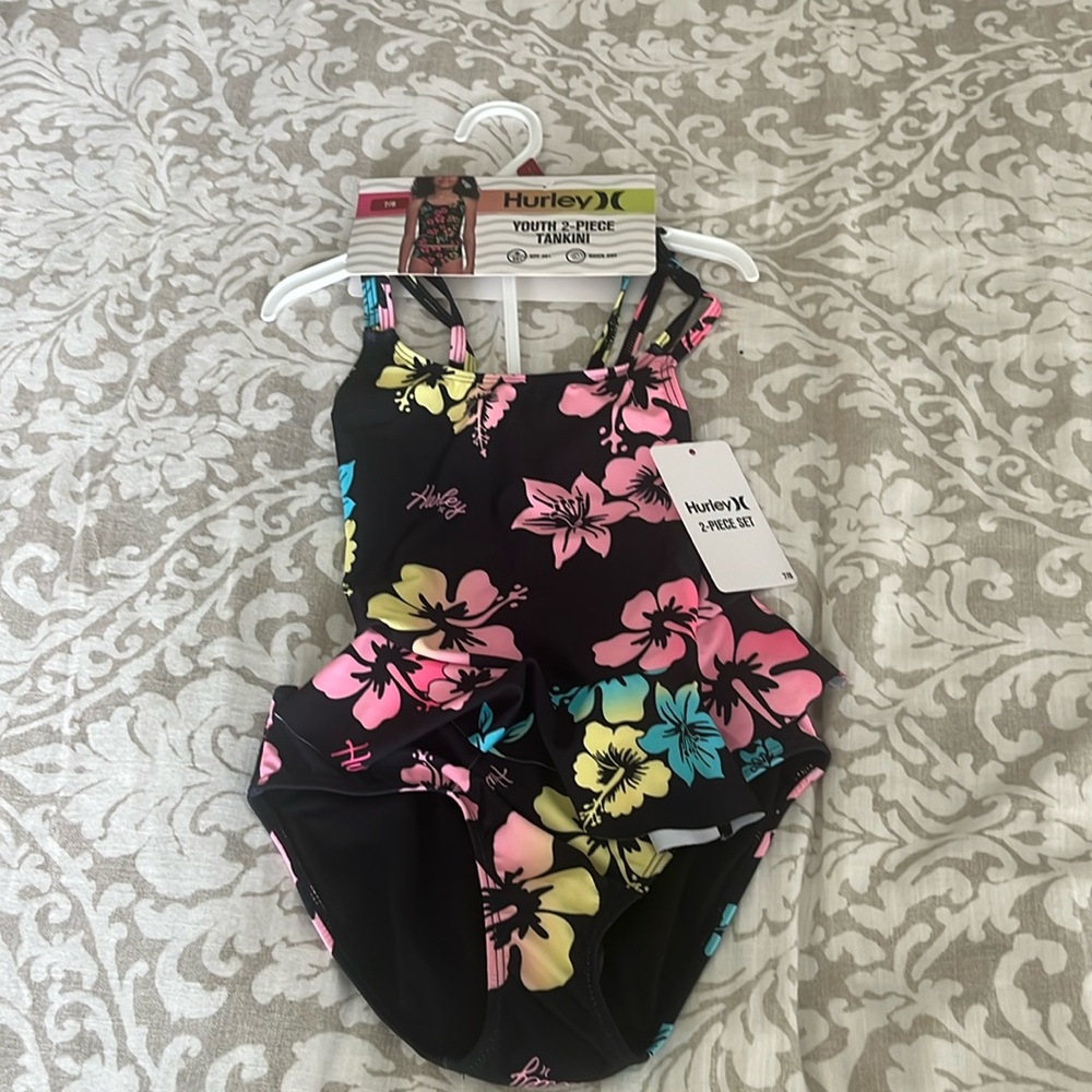 NWT Girls Hurley X Youth 2 piece Tankini Set.